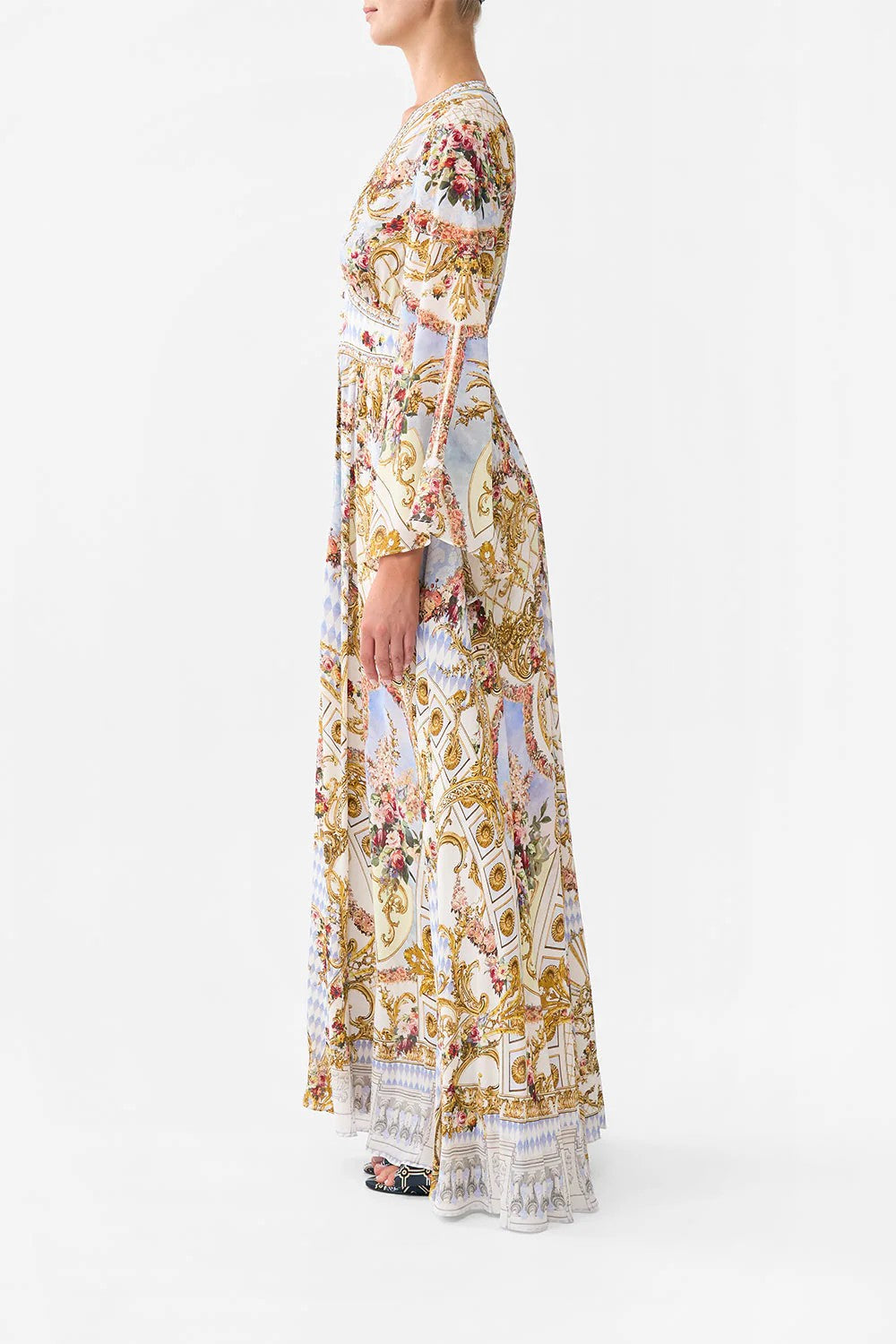 Kimono sleeve dress with shirring detail - 4