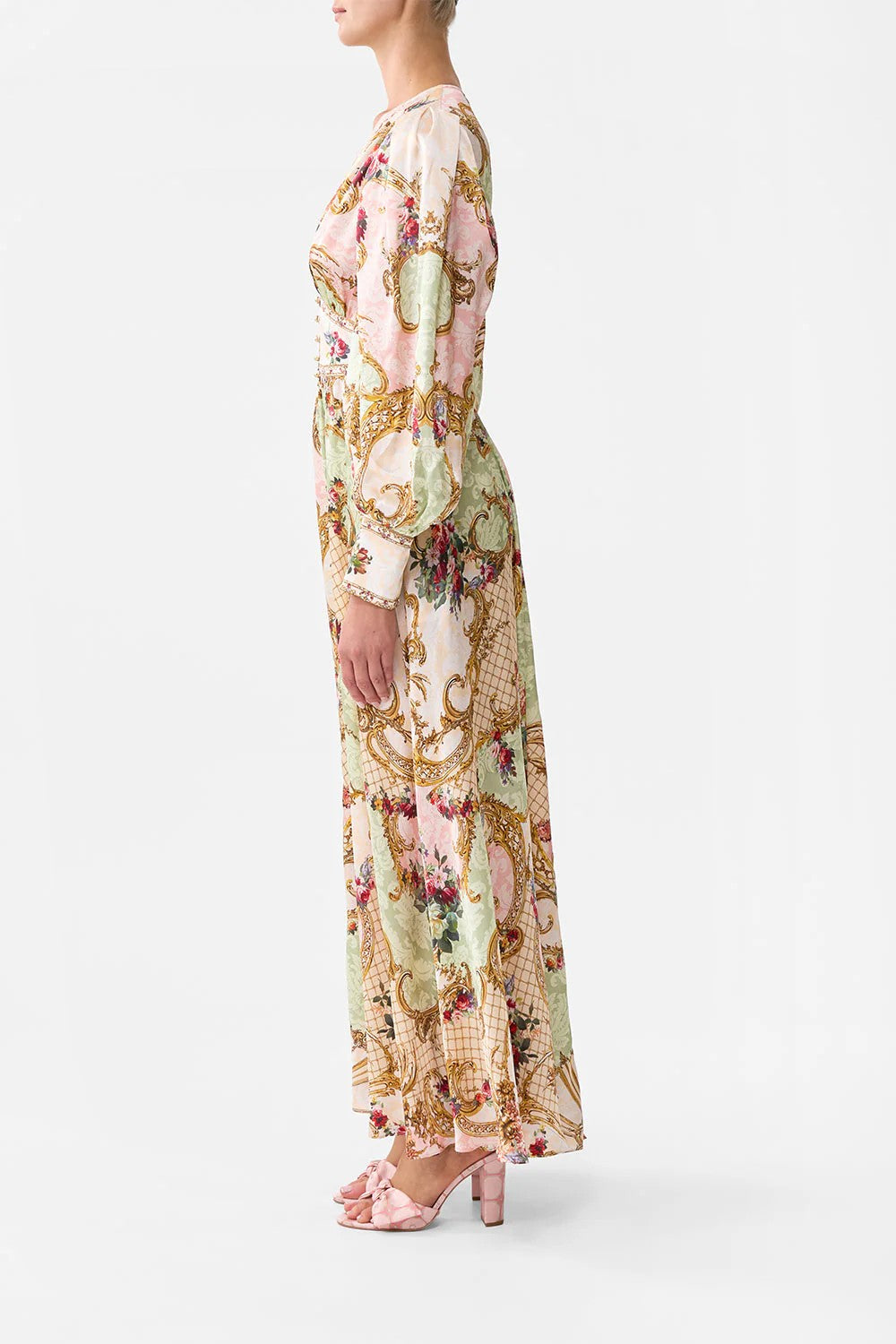 Shaped waistband dress with gathered sleeves - 4