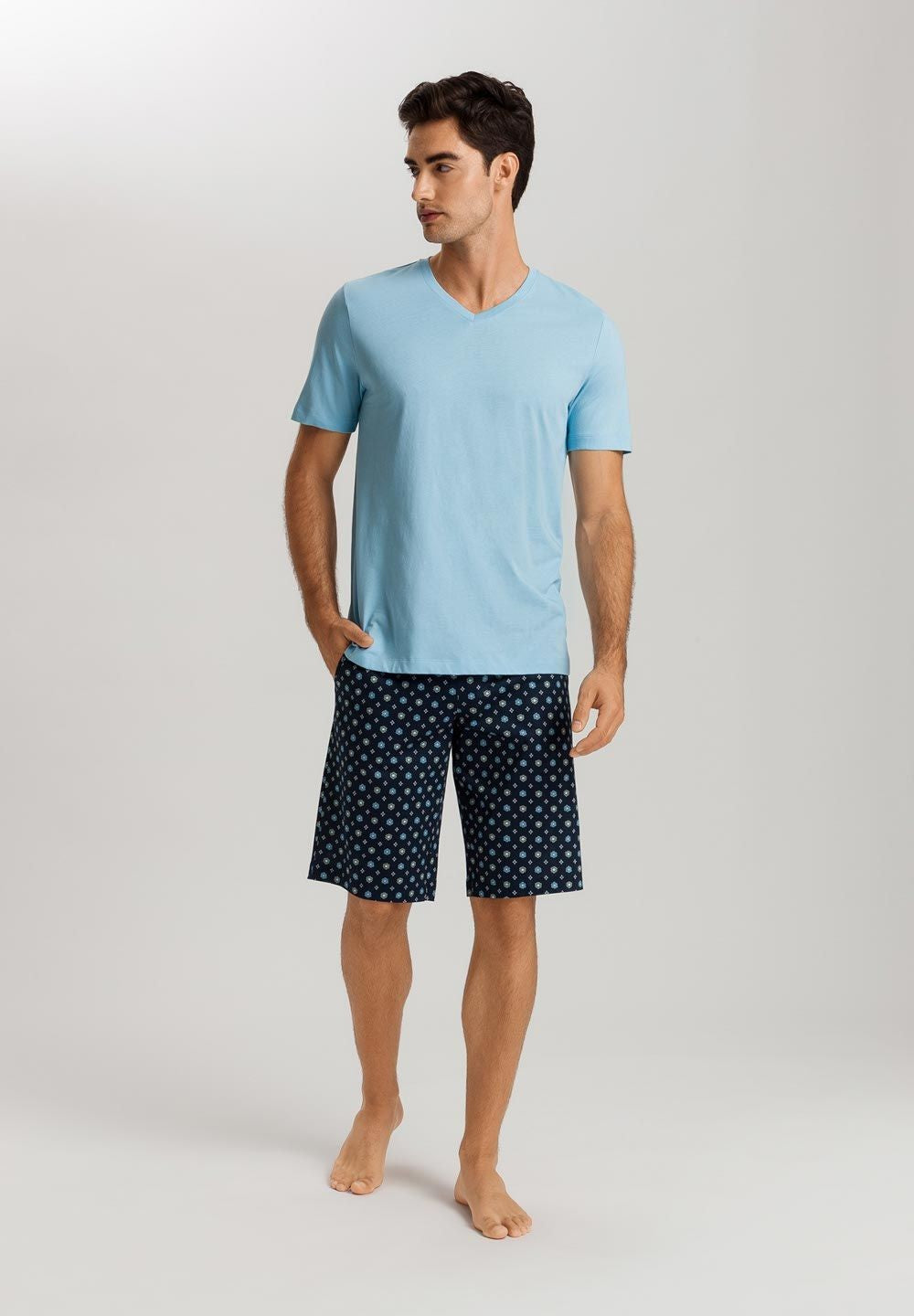 Hanro S/SLV Pyjama in regatta tie print - Blue - 1