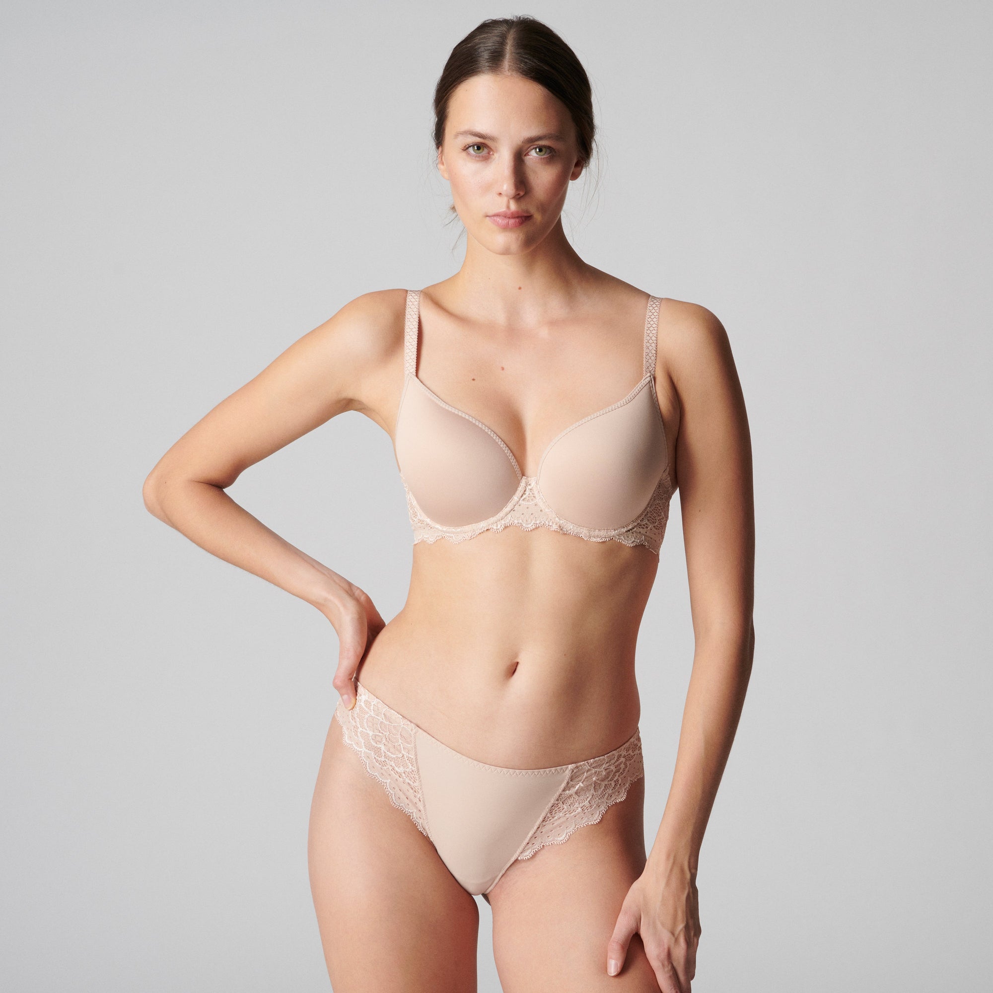 Caresse Spacer plunge bra - Skin Rose - Image 2