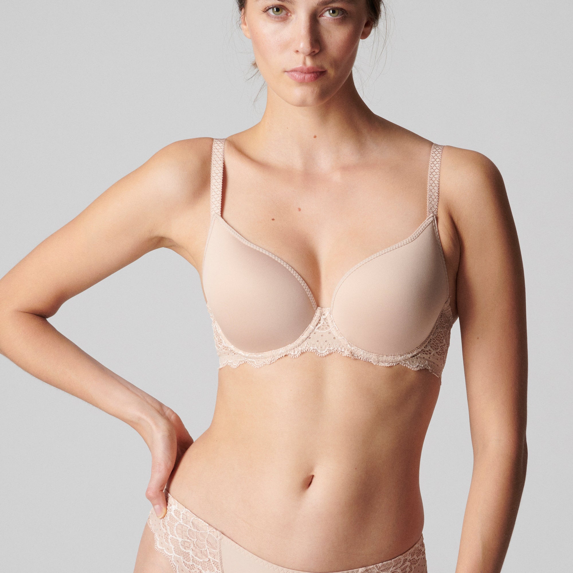 Caresse Spacer plunge bra - Skin Rose - Image 3