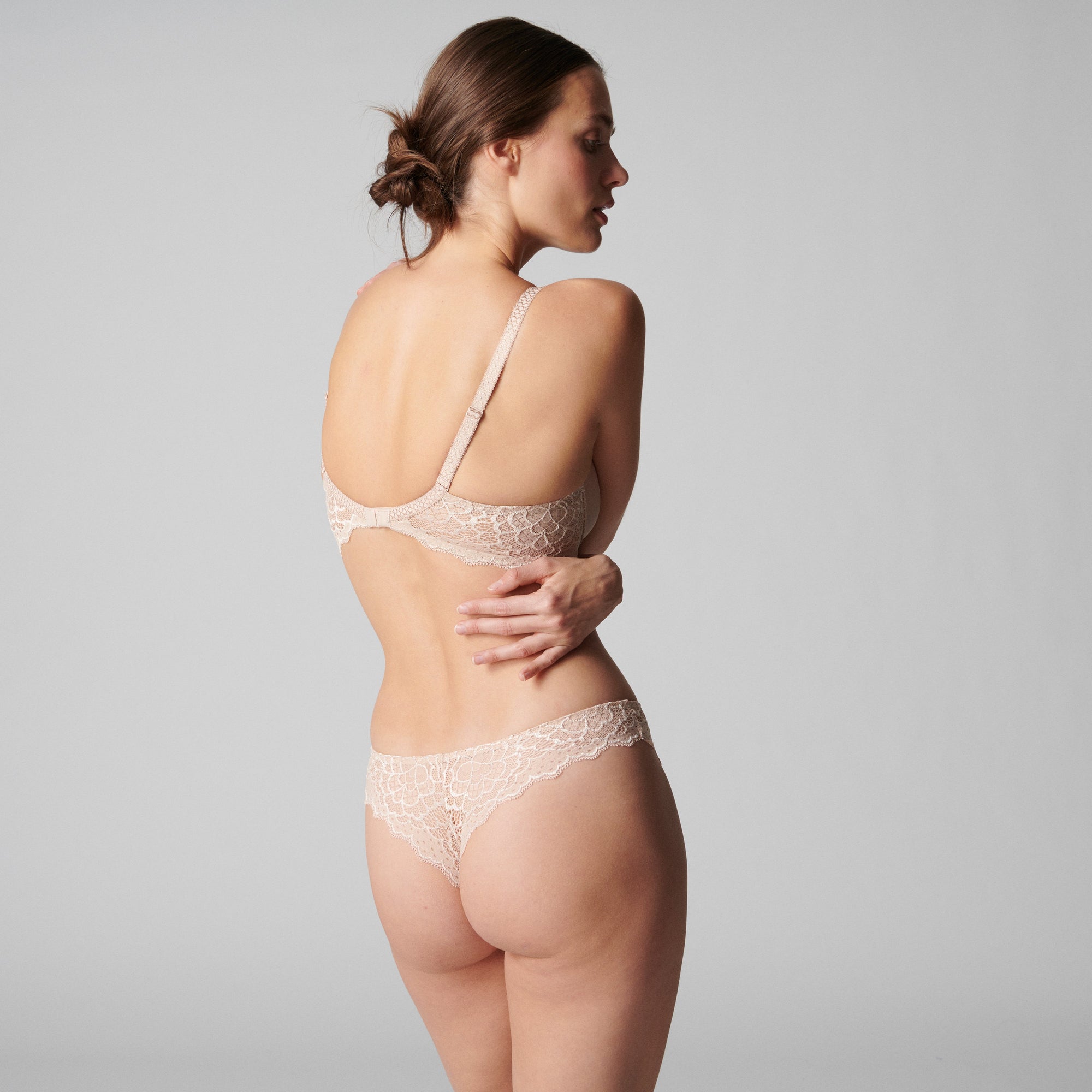 Caresse Spacer plunge bra - Skin Rose - Image 4
