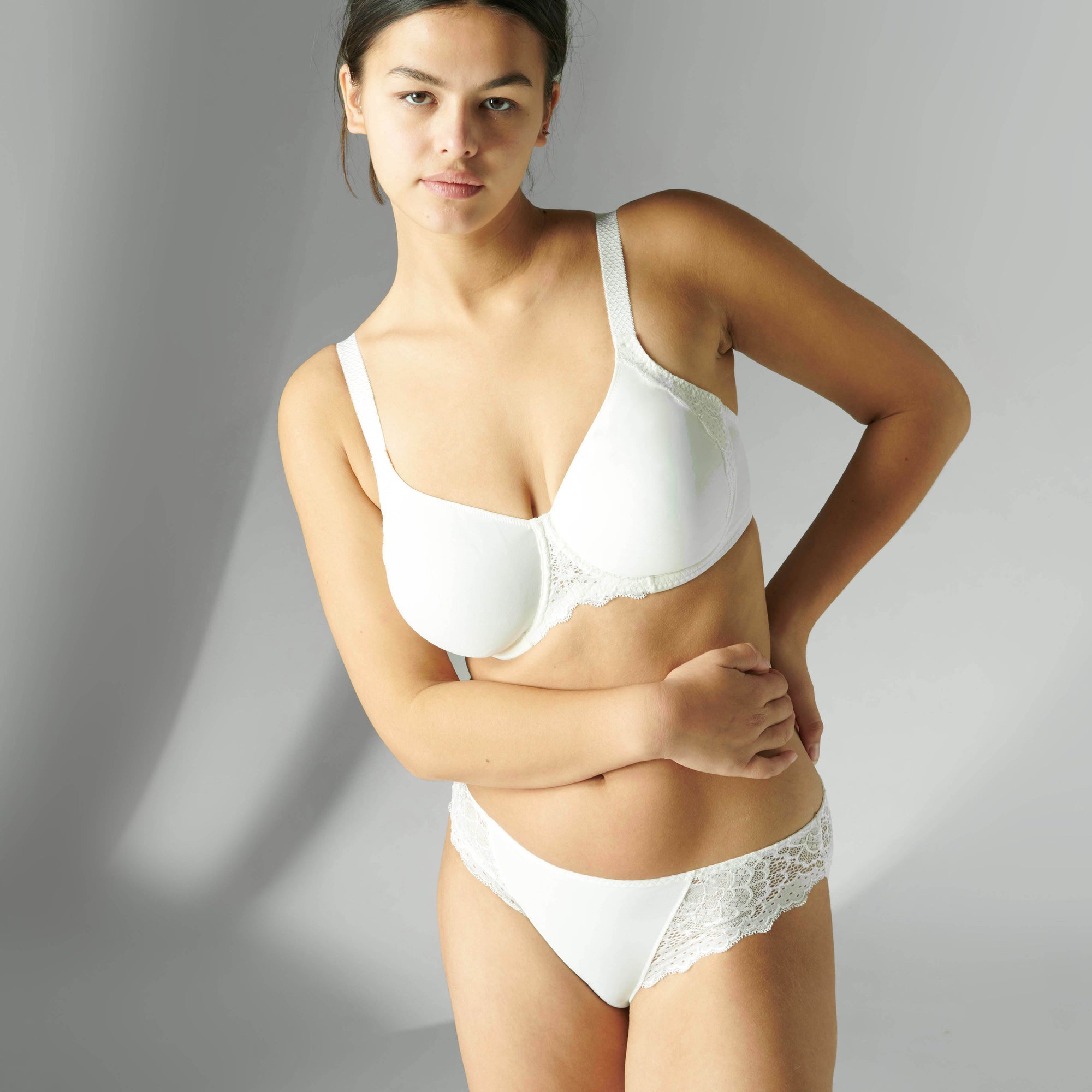 Caresse Rigid moulded bra - Natural - Image 1