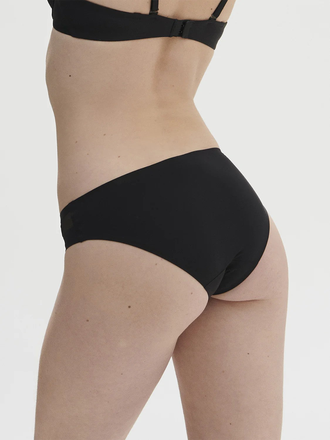Essential Panties - Black - 2