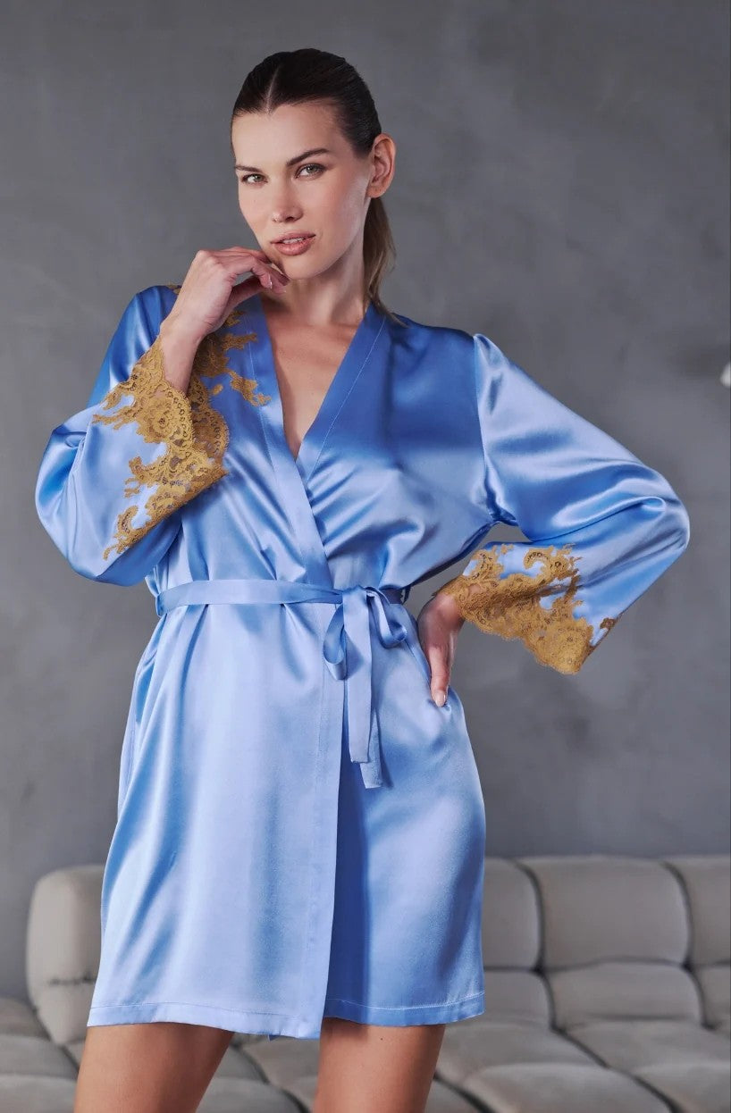 Bénédicte short dressing gown with slip in pastel blue silk and hazelnut lace - Blue - 1