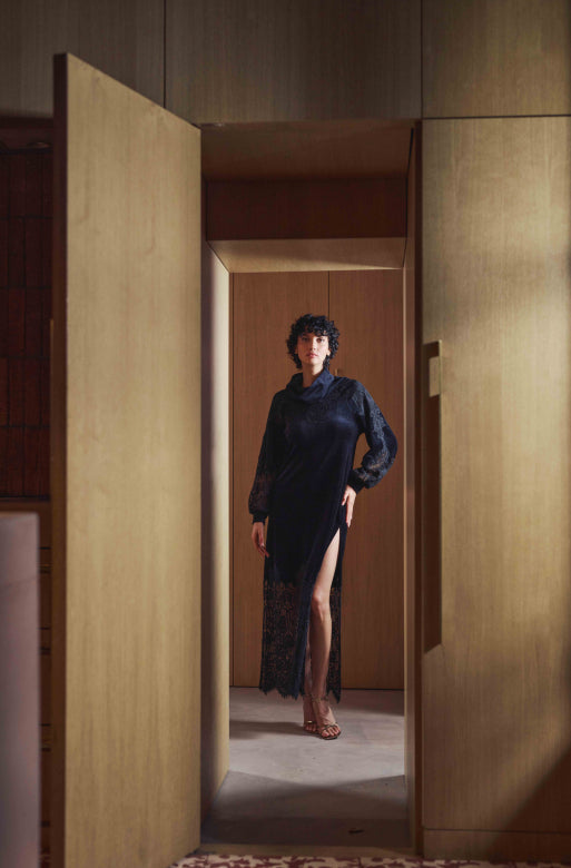 Branda long dress in velvet and black lace - 2