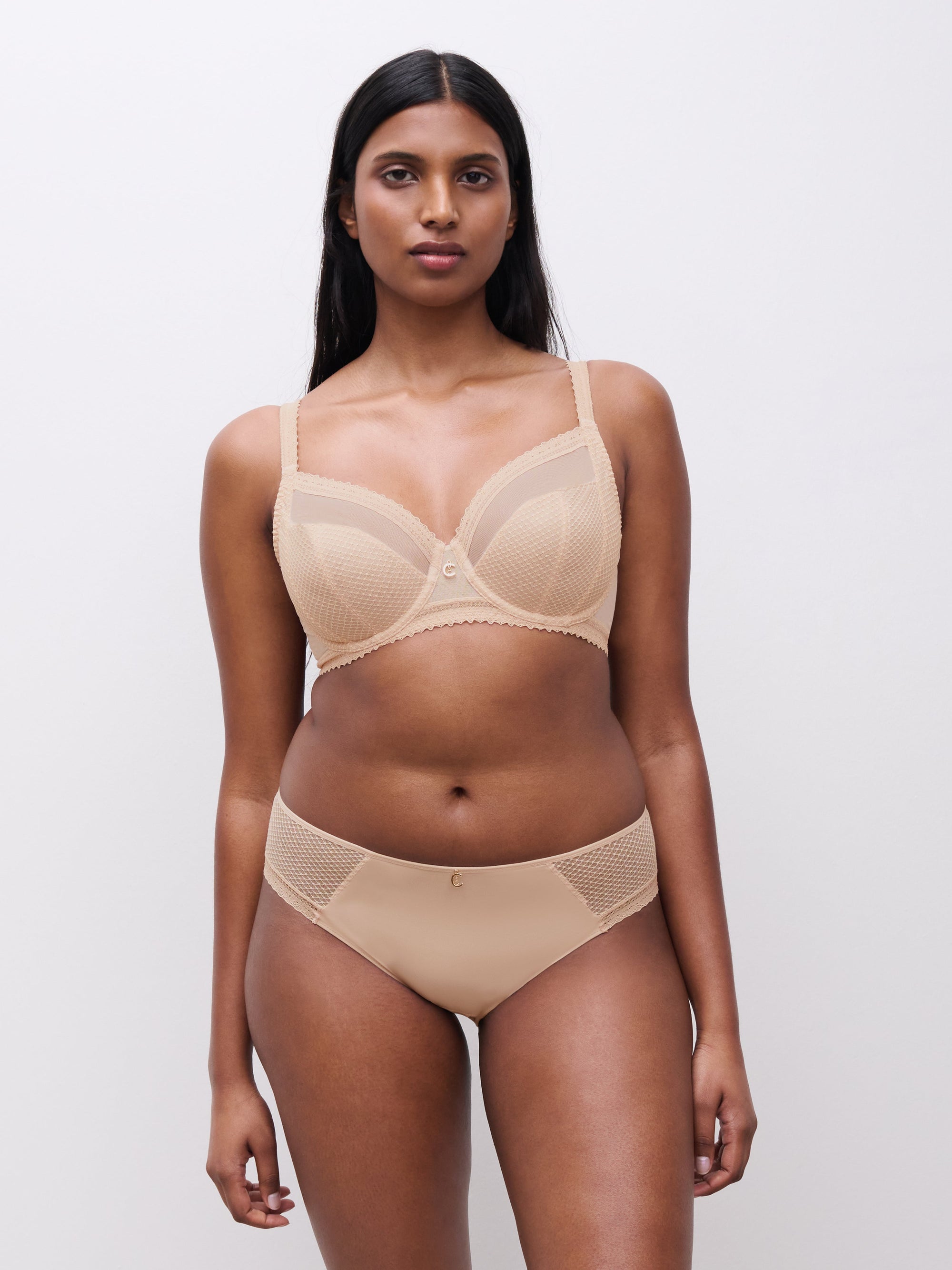 Romance Covering Underwired Bra - Nude - 2