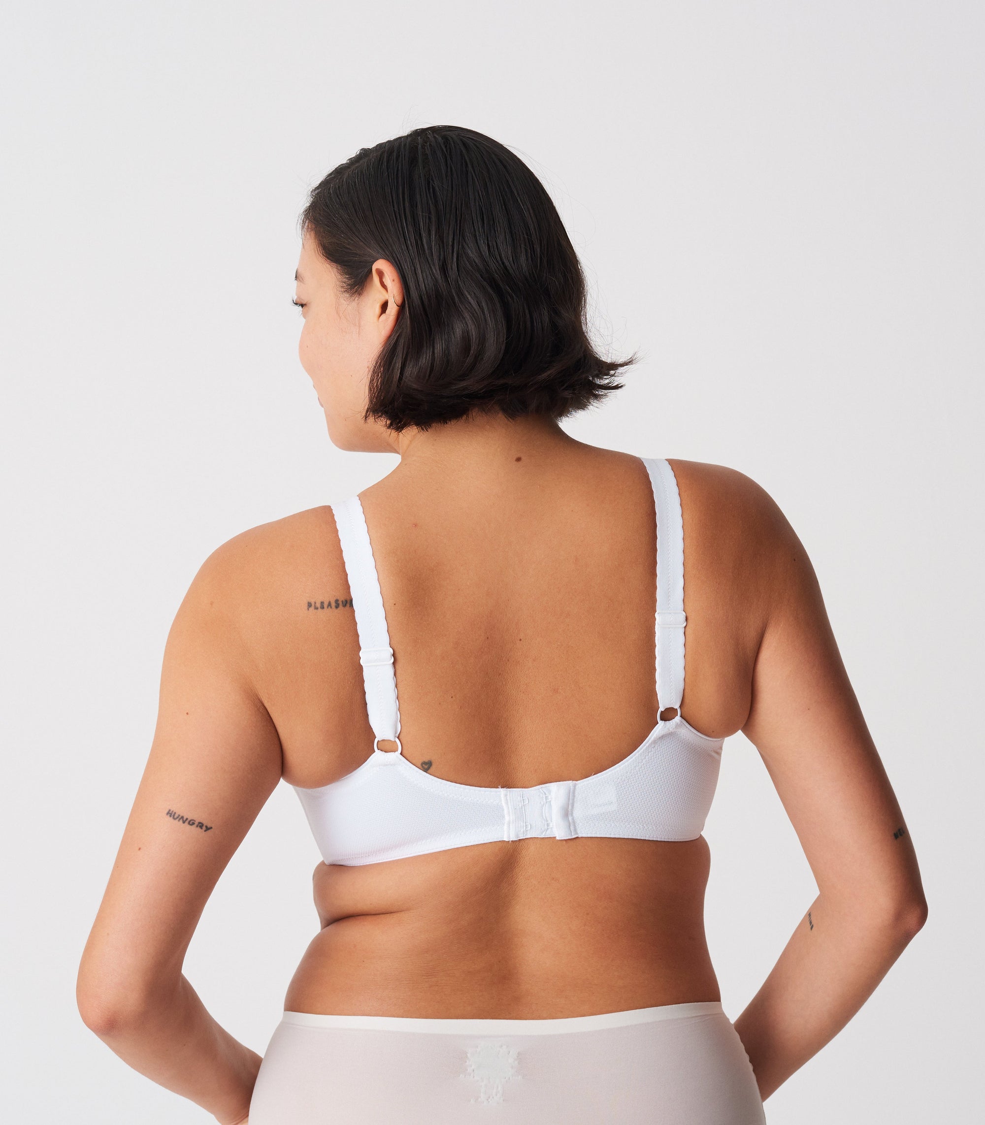 Amazone Full Coverage Unlined Bra - White - Image 5