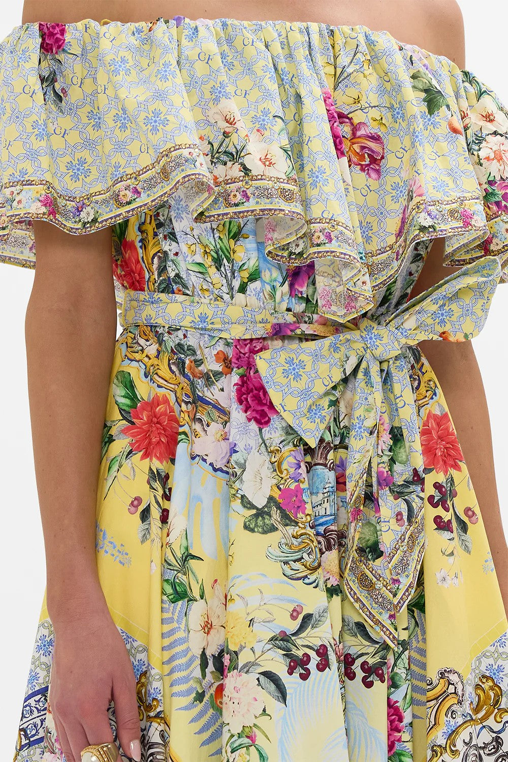 Shoulder frill dress - 5